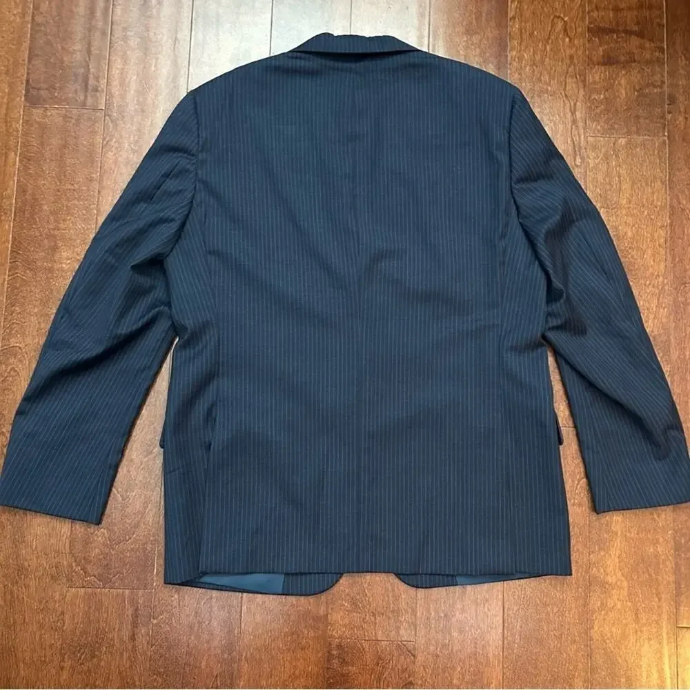 Hickey Freeman Men’s Blue Pin Stripe Blazer 100% Wool, Size 42 R